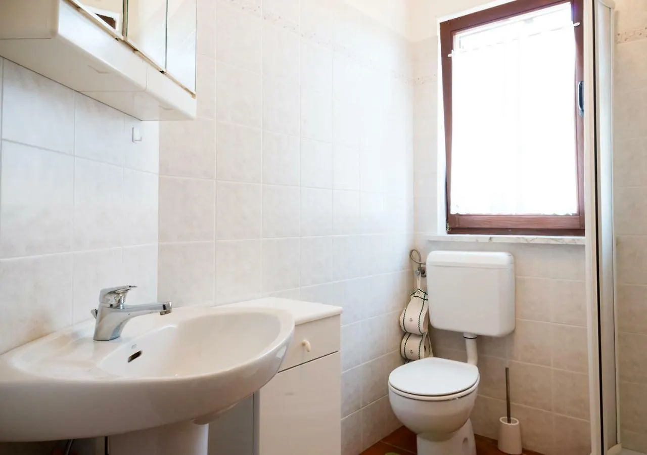 App Cerneka Apartment Umag Croatia